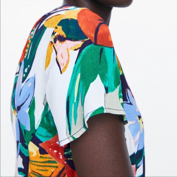 Zara Floral Print Dress - European Summer Vacation - Picture 6 of 12